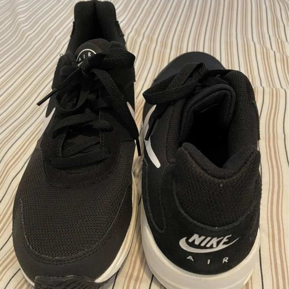 nike air max - Picture 2 of 3